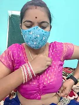 Snapshot of Tamilkannadacouple chatting on 03-22-26, 05:55 Tamilkannadacouple online show from 03-22-26, 05:55