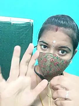 Snapshot of Tamilkannadacouple chatting on 04-03-26, 05:49 Tamilkannadacouple online show from 04-03-26, 05:49