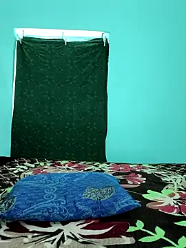 Snapshot of Tamilkannadacouple chatting on 04-08-26, 05:40 Tamilkannadacouple online show from 04-08-26, 05:40