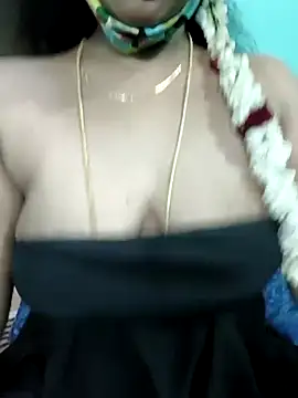 Snapshot of Tamilkannadacouple chatting on 04-09-26, 06:19 Tamilkannadacouple online show from 04-09-26, 06:19