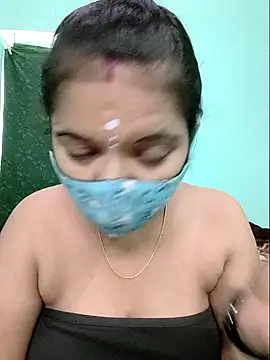 Snapshot of Tamilkannadacouple chatting on 04-11-26, 05:34 Tamilkannadacouple online show from 04-11-26, 05:34