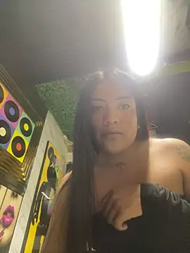 tranycamii online show from 02-05-26, 06:51