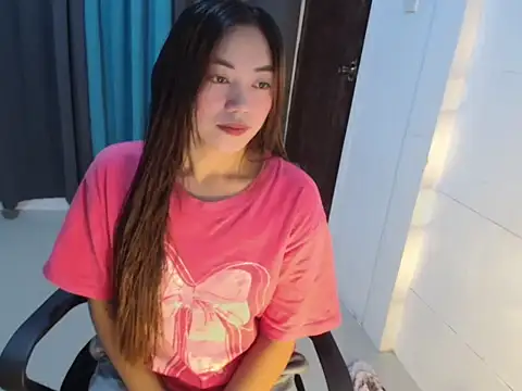 babydenxx69 online show from 04-15-26, 09:49