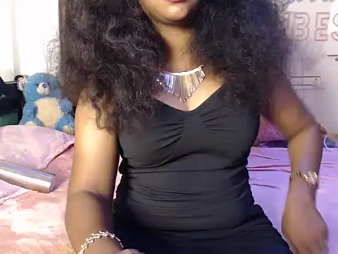 VixenNandhu online show from 06-24-26, 10:20
