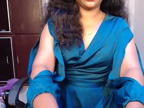 VixenNandhu online show from 07-24-26, 10:08