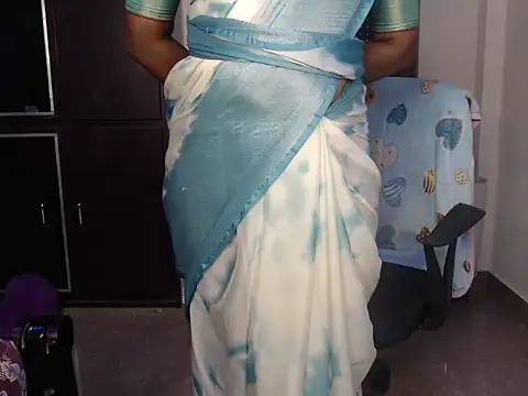 VixenNandhu online show from 07-28-26, 06:31