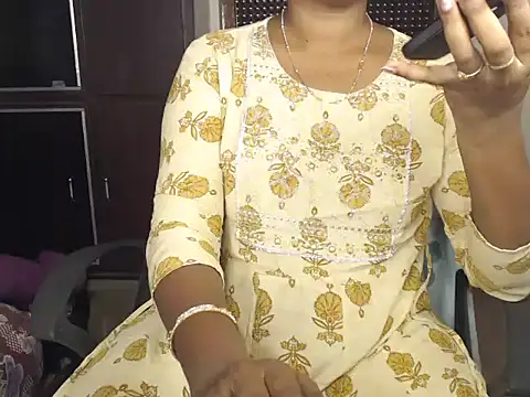 VixenNandhu online show from 08-07-26, 04:14