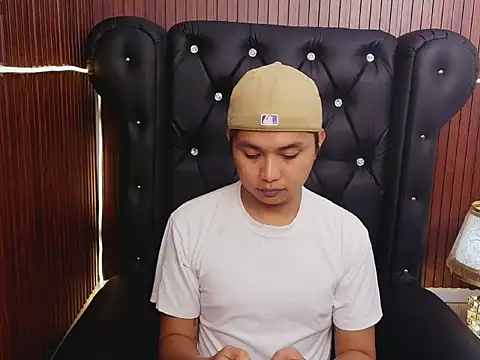 Maliyah Vaughan online show from 04-26-26, 02:48