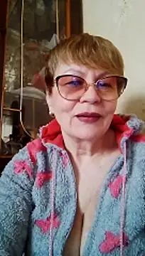 Snapshot of SophieBurns chatting on 05-03-26, 08:20 SophieBurns online show from 05-03-26, 08:20