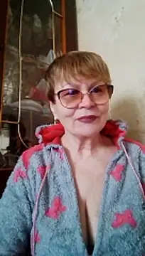 Snapshot of SophieBurns chatting on 05-08-26, 09:36 SophieBurns online show from 05-08-26, 09:36