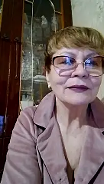 Snapshot of SophieBurns chatting on 05-10-26, 11:59 SophieBurns online show from 05-10-26, 11:59
