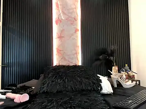 LilianaVegas online show from 02-15-26, 07:32