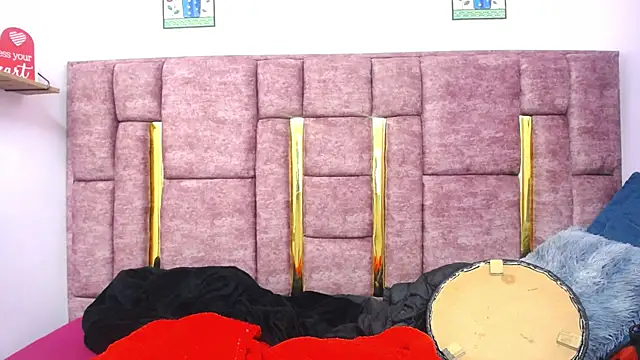 FRANCESCA LOVE  online show from 05-14-26, 03:13