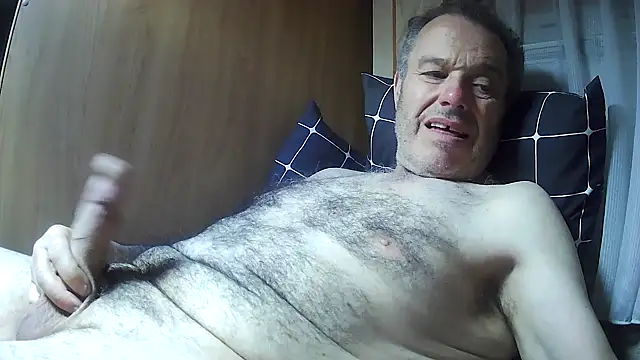 Im1208 online show from 05-06-26, 03:39
