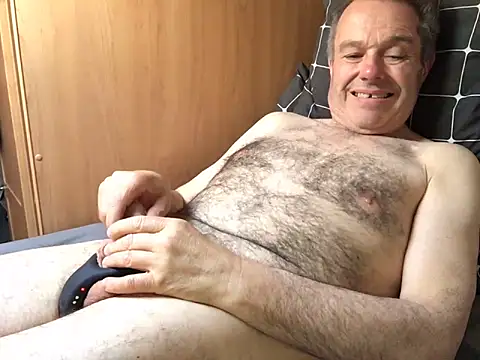 Im1208 online show from 05-12-26, 06:05