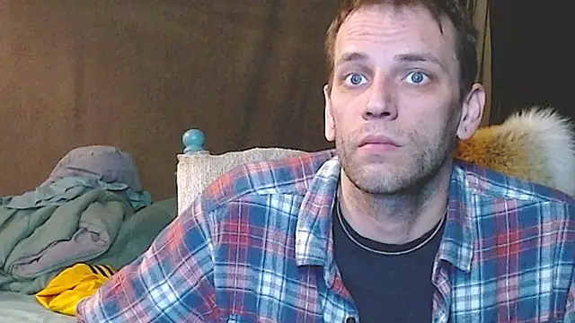 cguffey2284 online show from 03-18-26, 03:48