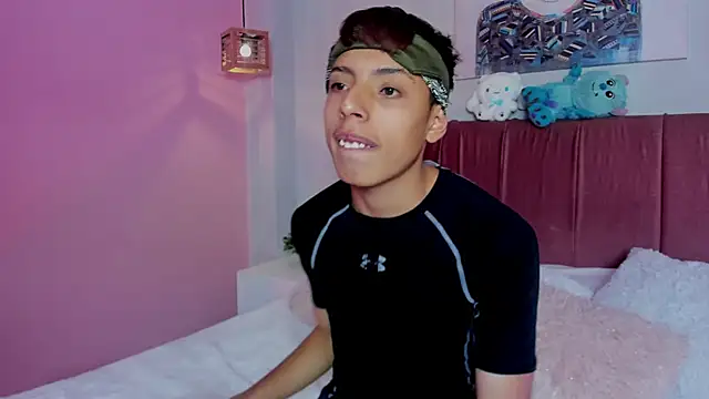  camilo ortiz online show from 06-18-26, 05:17