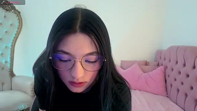 MAHYRA TAY online show from 07-08-26, 07:18