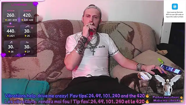 Snapshot of SwatRocShy chatting on 05-14-26, 05:25 SwatRocShy online show from 05-14-26, 05:25