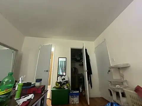 Goldie Glows63 online show from 04-16-26, 09:26