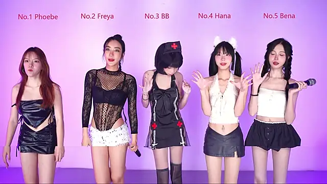 Snapshot of Believe-girl chatting on 03-11-26, 12:11 Believe-girl online show from 03-11-26, 12:11