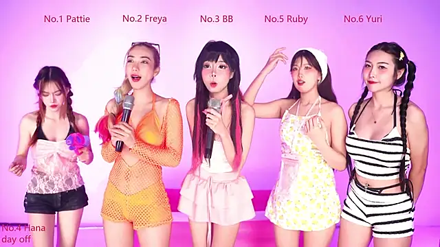 Snapshot of Believe-girl chatting on 04-14-26, 12:11 Believe-girl online show from 04-14-26, 12:11