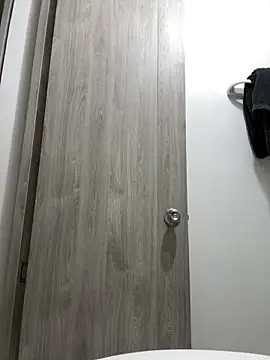 RachelWeisz  online show from 04-01-26, 10:05