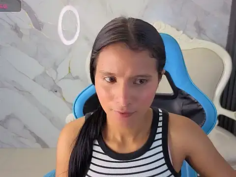 Snapshot of Cataleya23_a chatting on 02-19-26, 08:05 Cataleya23 a online show from 02-19-26, 08:05