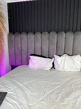 Snapshot of Nanda_vixen_ chatting on 03-24-26, 12:15 Nanda vixen online show from 03-24-26, 12:15