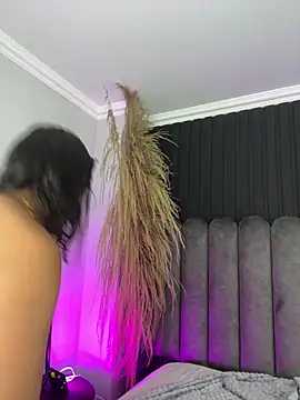 Snapshot of Nanda_vixen_ chatting on 04-10-26, 11:53 Nanda vixen online show from 04-10-26, 11:53