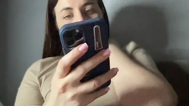 Snapshot of Darsy_Rox chatting on 03-05-26, 05:53 Darsy Rox online show from 03-05-26, 05:53