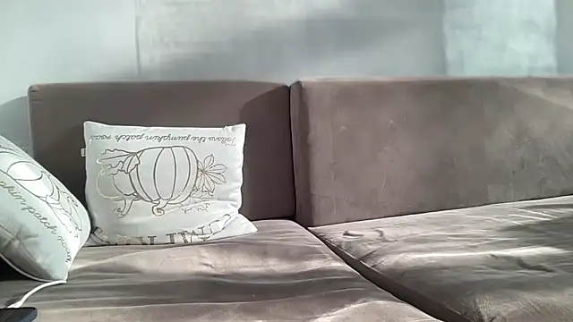 Snapshot of Darsy_Rox chatting on 03-23-26, 05:44 Darsy Rox online show from 03-23-26, 05:44