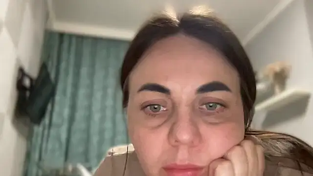 Snapshot of Darsy_Rox chatting on 03-30-26, 04:30 Darsy Rox online show from 03-30-26, 04:30