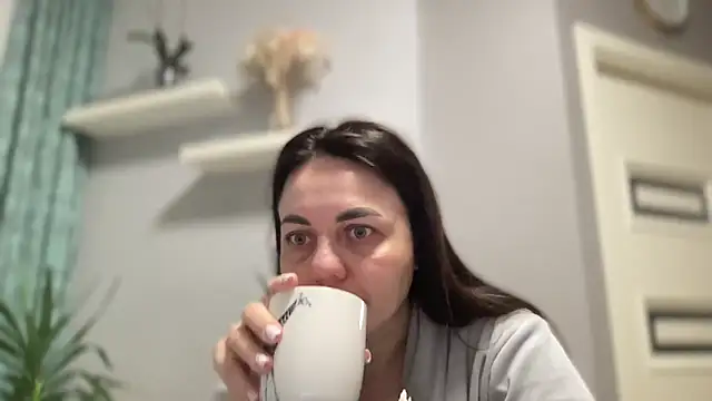 Snapshot of Darsy_Rox chatting on 04-02-26, 03:26 Darsy Rox online show from 04-02-26, 03:26