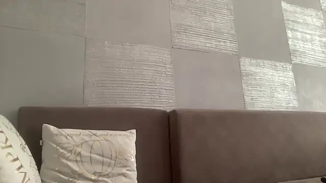 Snapshot of Darsy_Rox chatting on 04-09-26, 08:53 Darsy Rox online show from 04-09-26, 08:53