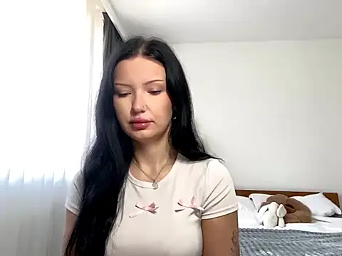 JoanGold online show from 05-20-26, 06:19