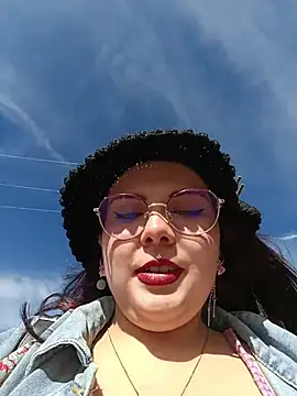 Yulska online show from 04-02-26, 09:01