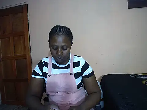 Lilly2590 online show from 02-19-26, 08:54