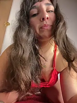 Snapshot of Latinaelisa chatting on 06-13-26, 03:04 Latinaelisa online show from 06-13-26, 03:04