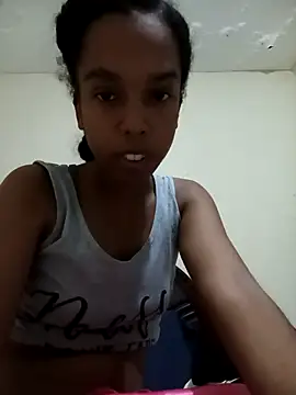 Roxilover online show from 03-25-26, 12:05