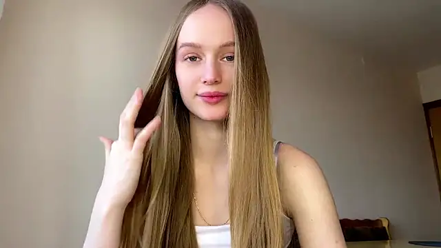 Snapshot of Viktoria_Vibes chatting on 03-18-26, 03:04 Viktoria Vibes online show from 03-18-26, 03:04