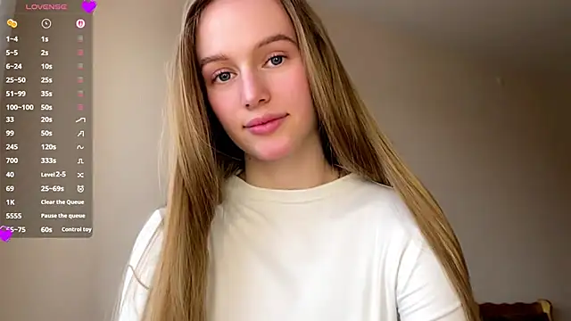 Snapshot of Viktoria_Vibes chatting on 03-24-26, 03:06 Viktoria Vibes online show from 03-24-26, 03:06