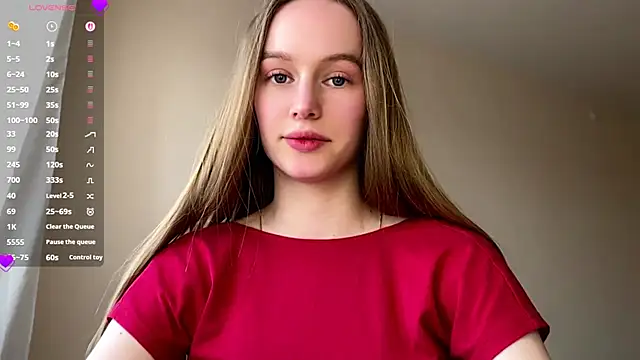 Snapshot of Viktoria_Vibes chatting on 03-30-26, 03:02 Viktoria Vibes online show from 03-30-26, 03:02