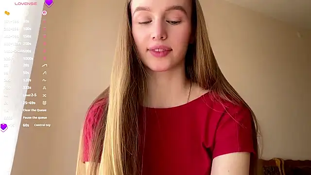 Snapshot of Viktoria_Vibes chatting on 04-14-26, 08:09 Viktoria Vibes online show from 04-14-26, 08:09