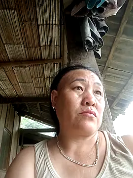Snapshot of Lucky_baby7 chatting on 04-15-26, 01:34 Lucky baby7 online show from 04-15-26, 01:34
