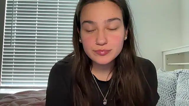 anitayurmoniii online show from 07-18-26, 11:08