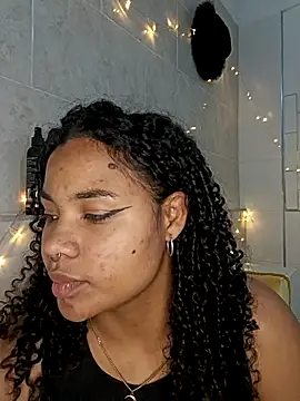 BrianaSweetxxx online show from 03-09-26, 03:10