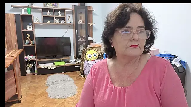 Snapshot of xMaryxAnne chatting on 03-08-26, 05:39 xMaryxAnne online show from 03-08-26, 05:39