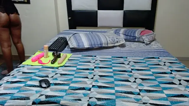 VeronaDimexx online show from 03-27-26, 11:37