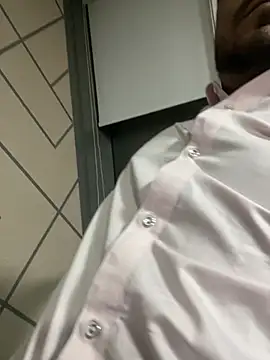 hassuniii online show from 02-25-26, 07:23